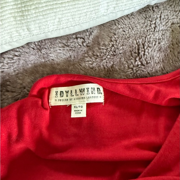 Idyllwind Vibrant Red V-Neck Fringed Blouse - Picture 4 of 4